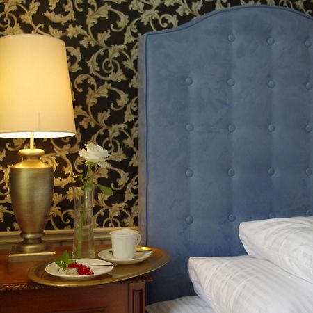 Dwor Kaliszki Hotel Ngoại thất bức ảnh