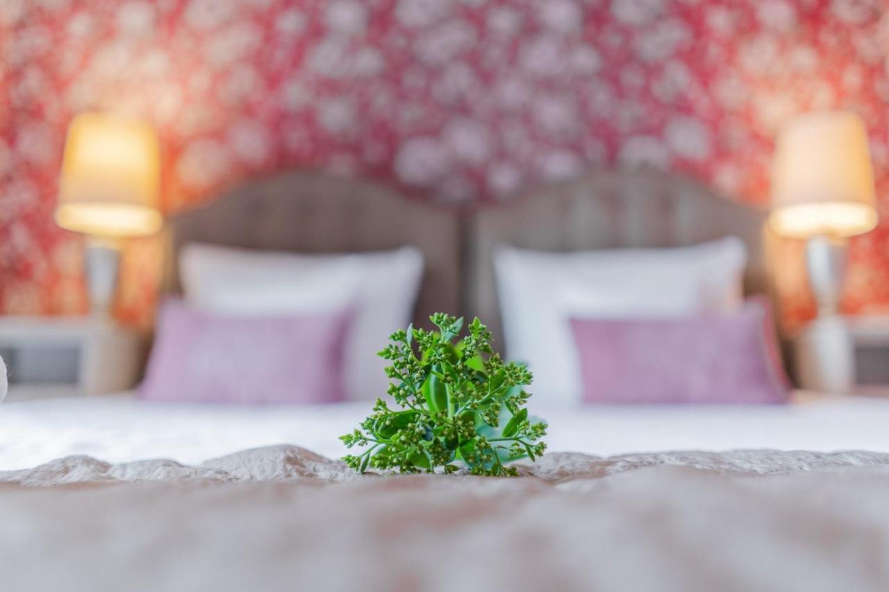 Dwor Kaliszki Hotel Ngoại thất bức ảnh