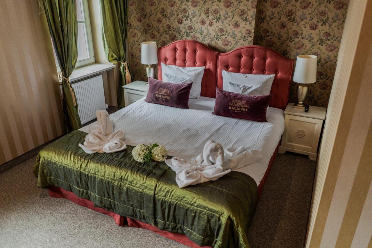 Dwor Kaliszki Hotel Ngoại thất bức ảnh