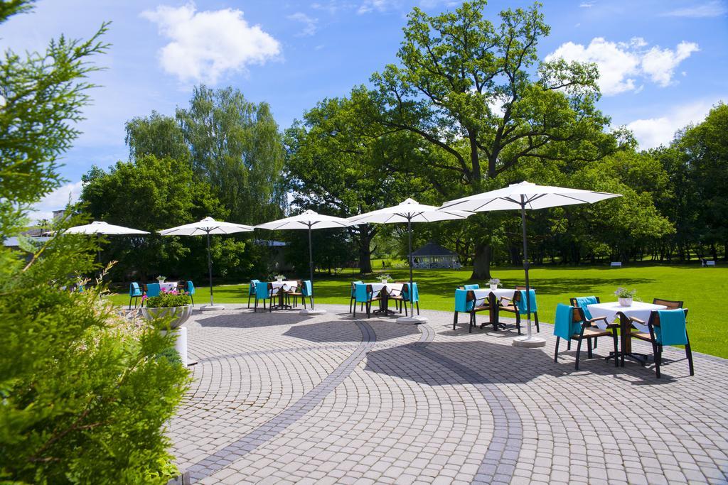 Dwor Kaliszki Hotel Ngoại thất bức ảnh