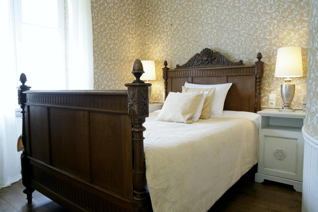 Dwor Kaliszki Hotel Ngoại thất bức ảnh